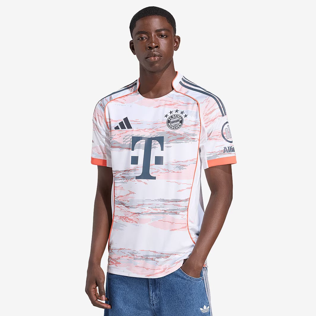 Camisa Adidas Bayern de Munique 2025/26 II Torcedor