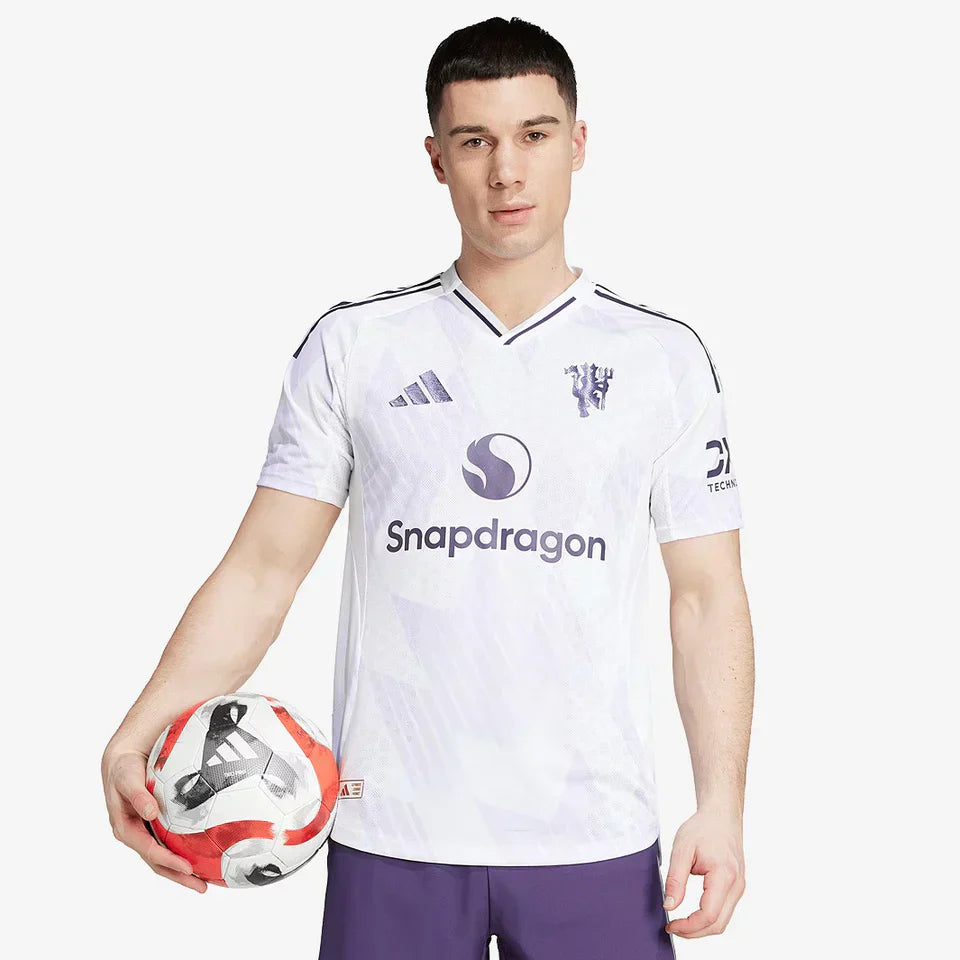 Camisa adidas Manchester United 2025/26 II Jogador